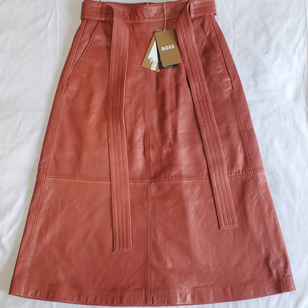 HUGO BOSS SERESIA LEATHER  SKIRT SIZE 4 US